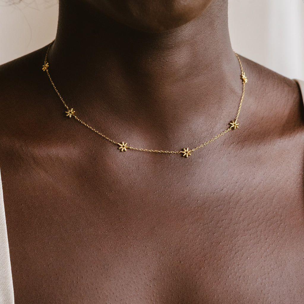 Flower Child Necklace & Bracelet Set in 18K Gold