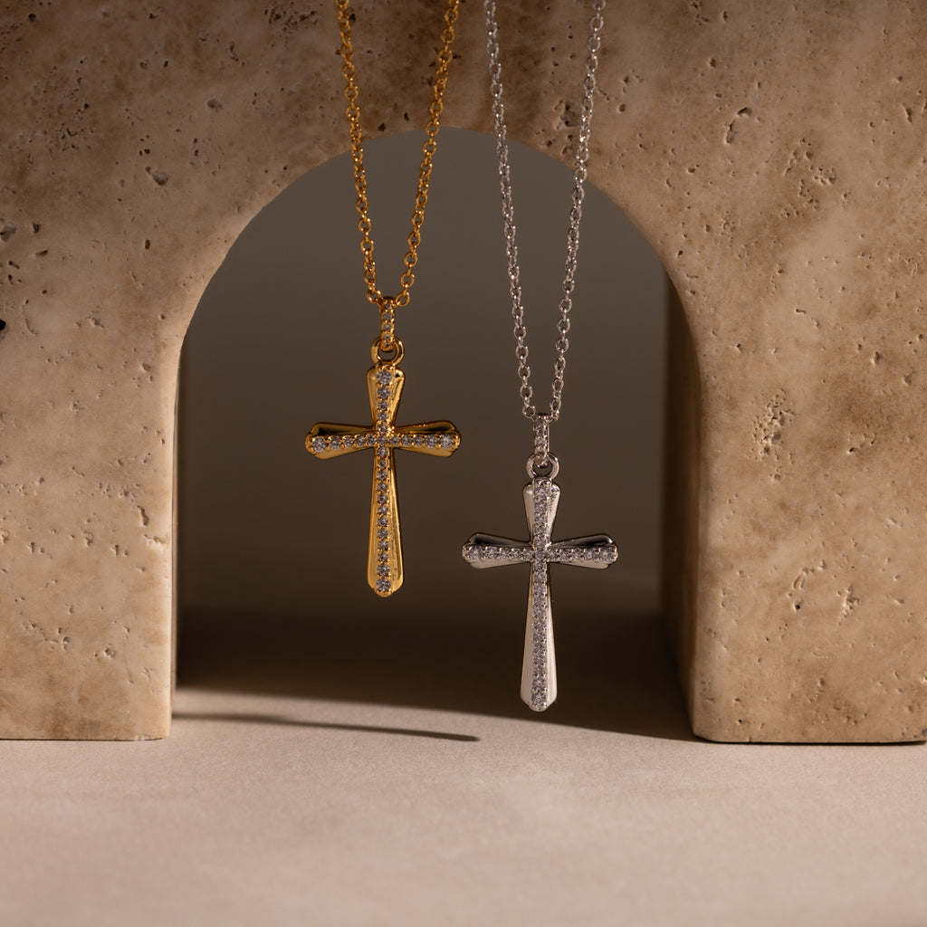 Solace Pave Cross Necklace in 18K Gold