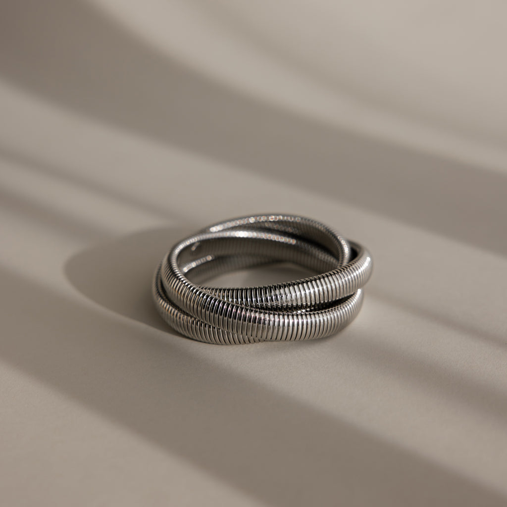 Ribbed Infinity Bangle in Silver