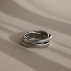 Ribbed Infinity Bangle