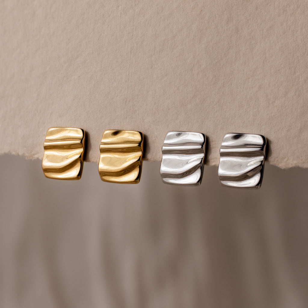 Bold Square Wave Studs in 18K Gold