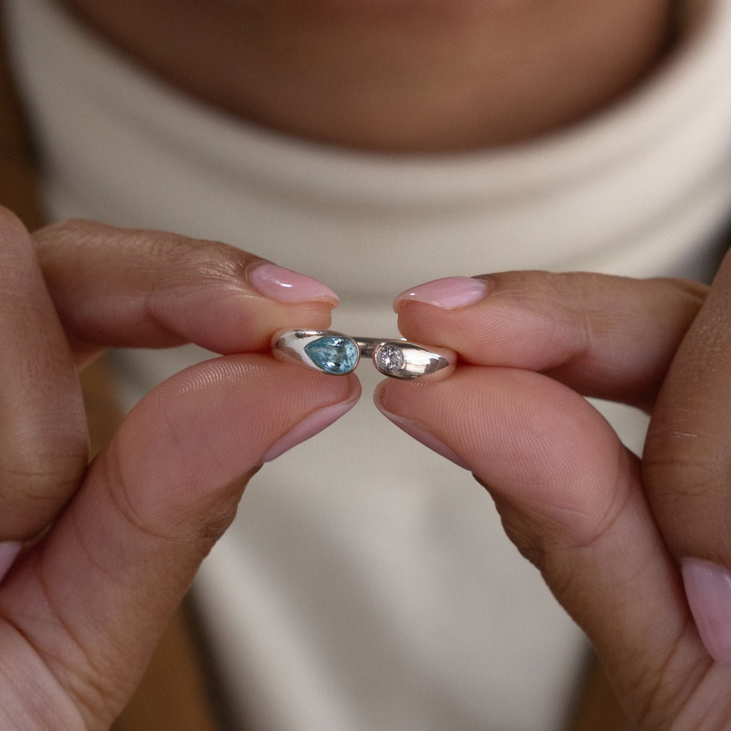 Bague chevalière avec pierre de naissance Toi et Moi