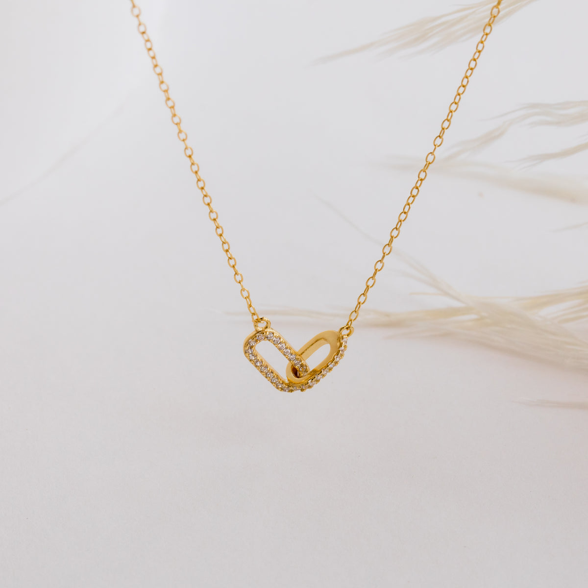 Pave Linked Necklace & Bracelet Set in 18K Gold