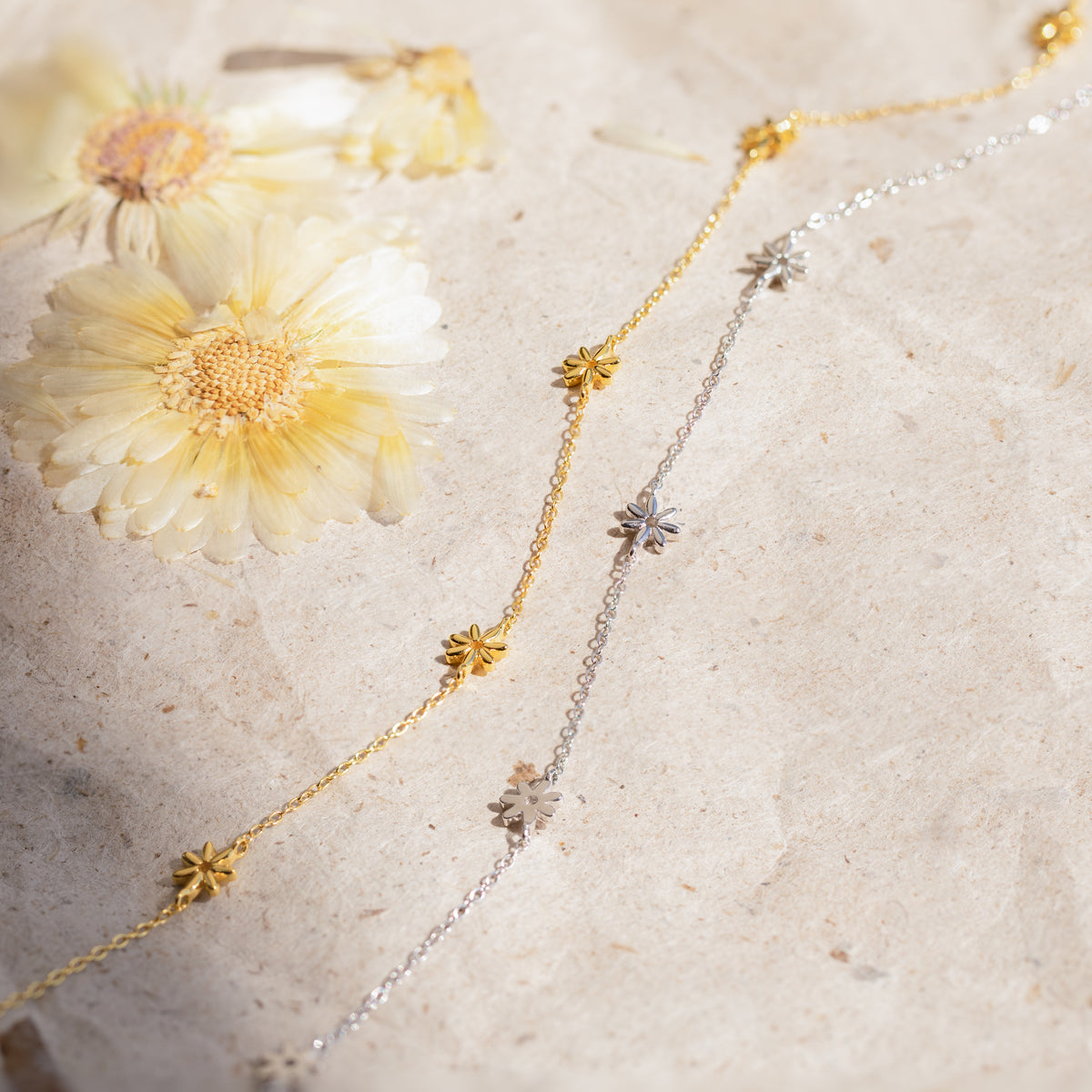 Flower Child Necklace & Bracelet Set in Silver