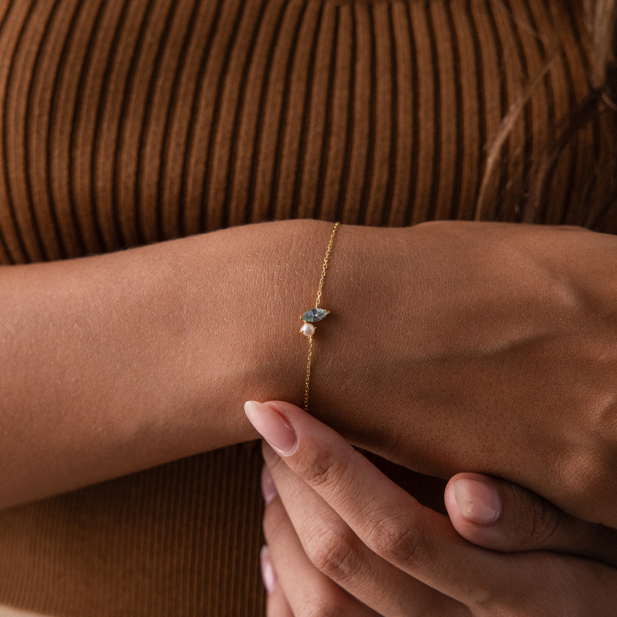 Marquise Onyx & Pearl Bracelet