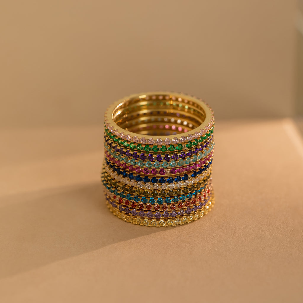 Anillo de eternidad con piedra natal 
