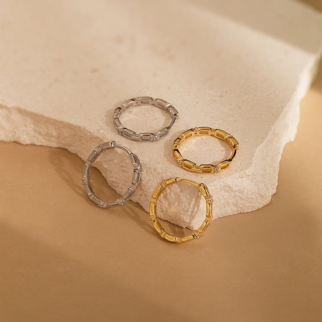 Aros con eslabones de diamantes