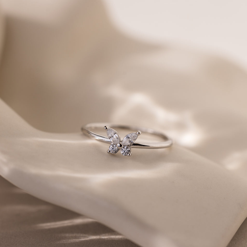 Mariposa Diamond Ring in Silver