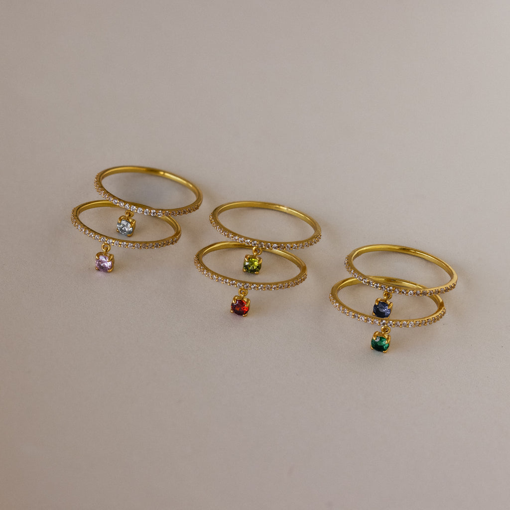 Bague goutte avec pierre de naissance pavée