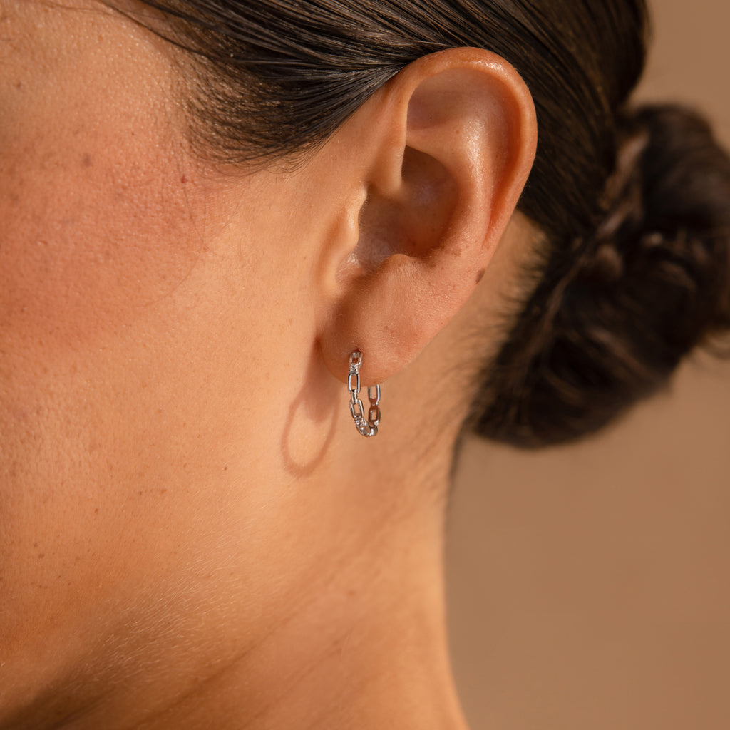 Aros con eslabones de diamantes