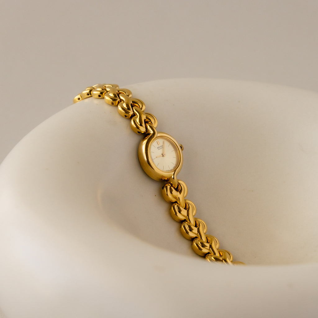 Vintage Seiko Round Sculptural Link Gold Watch