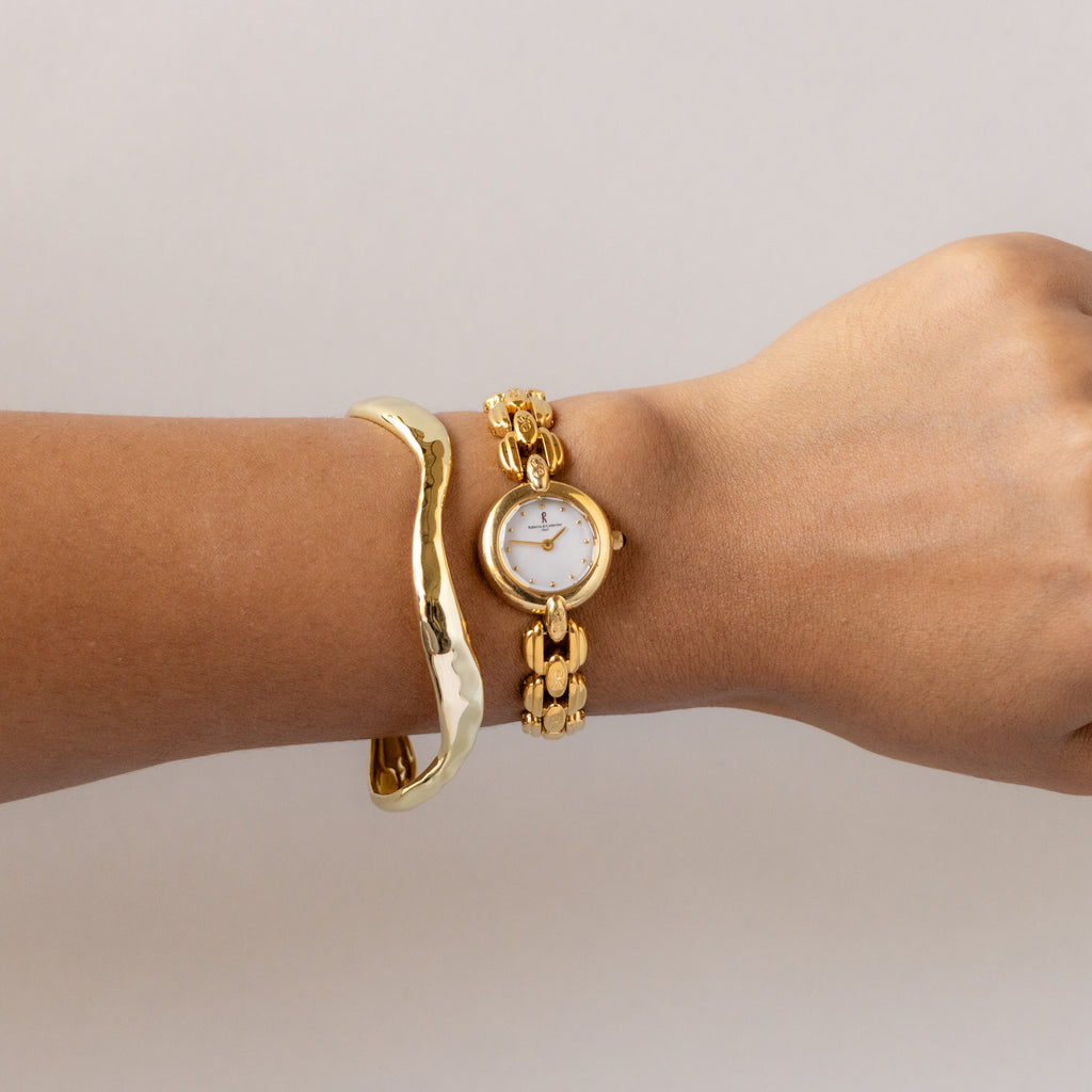 Vintage Roberta di Camerino Round Gold Watch