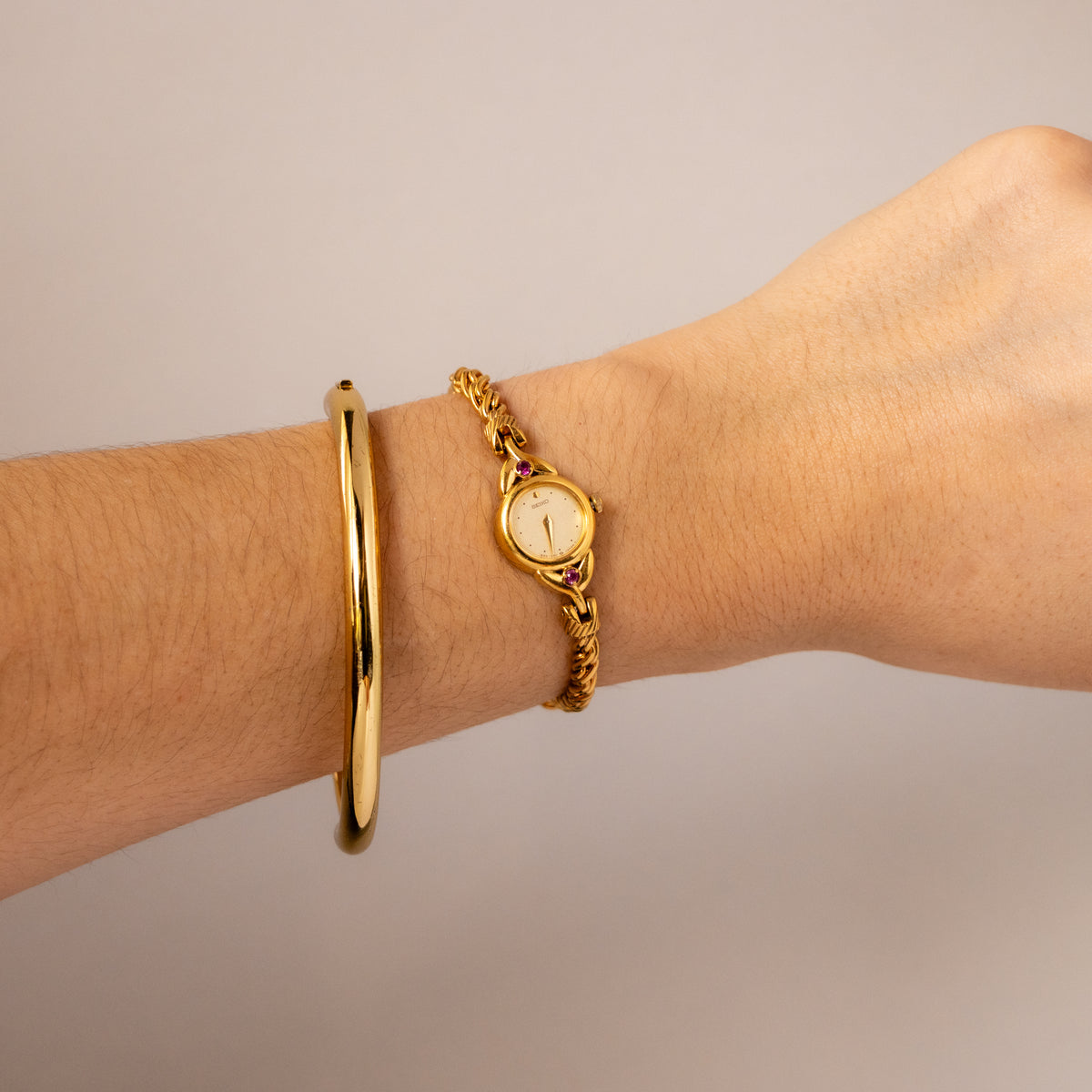Vintage Seiko Ruby Twisted Chain Gold Watch