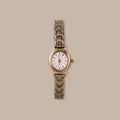 Montre ovale fine en or 18 carats