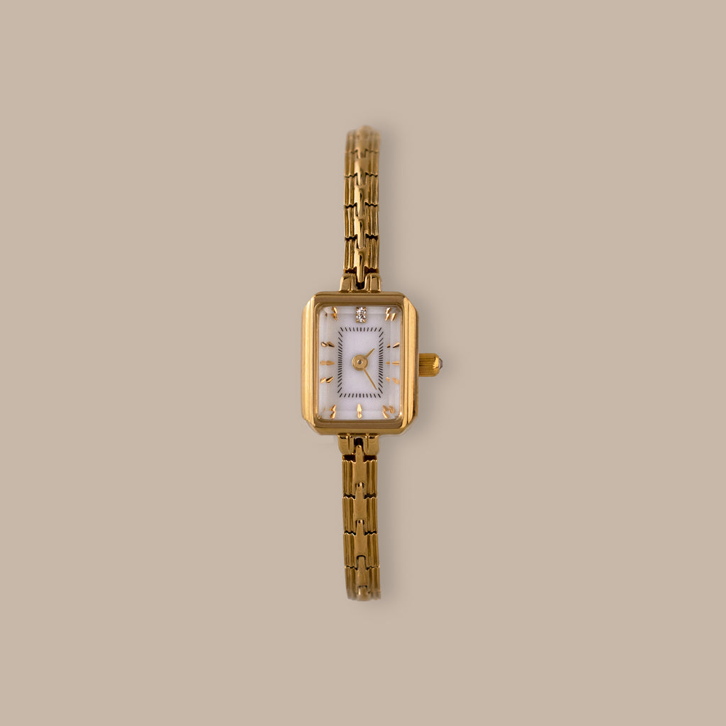 Divine Rectangular Link Timepiece