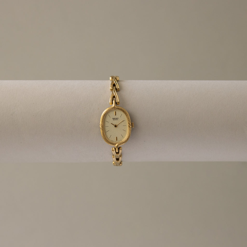 Vintage Seiko Oval Slim Link Gold Watch