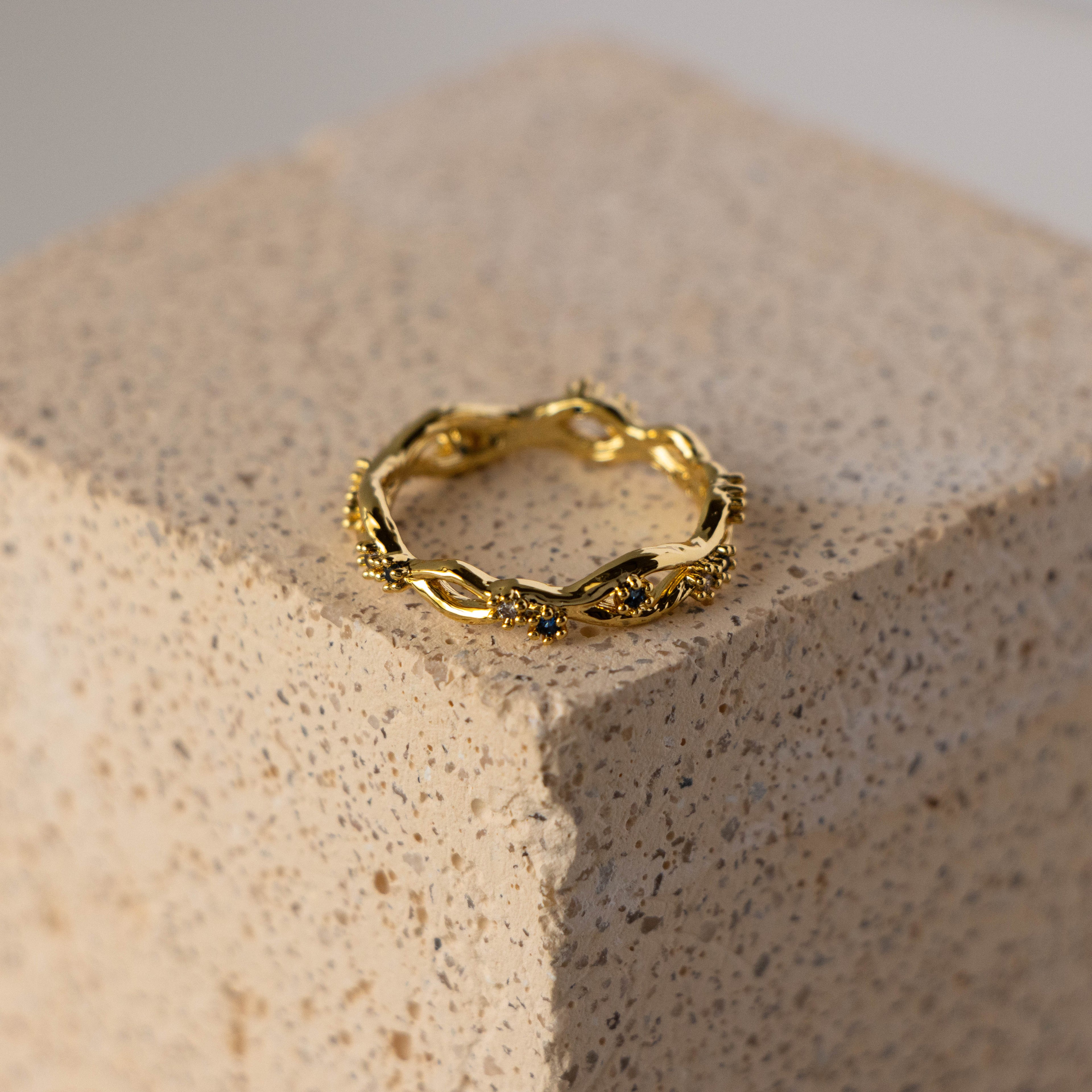 Woven Diamond Sapphire Flower Ring