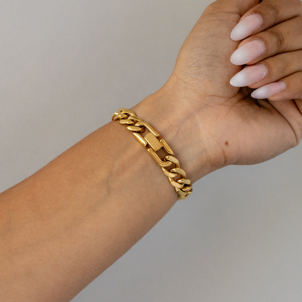 Vintage Michiko London Chainlink Gold Watch
