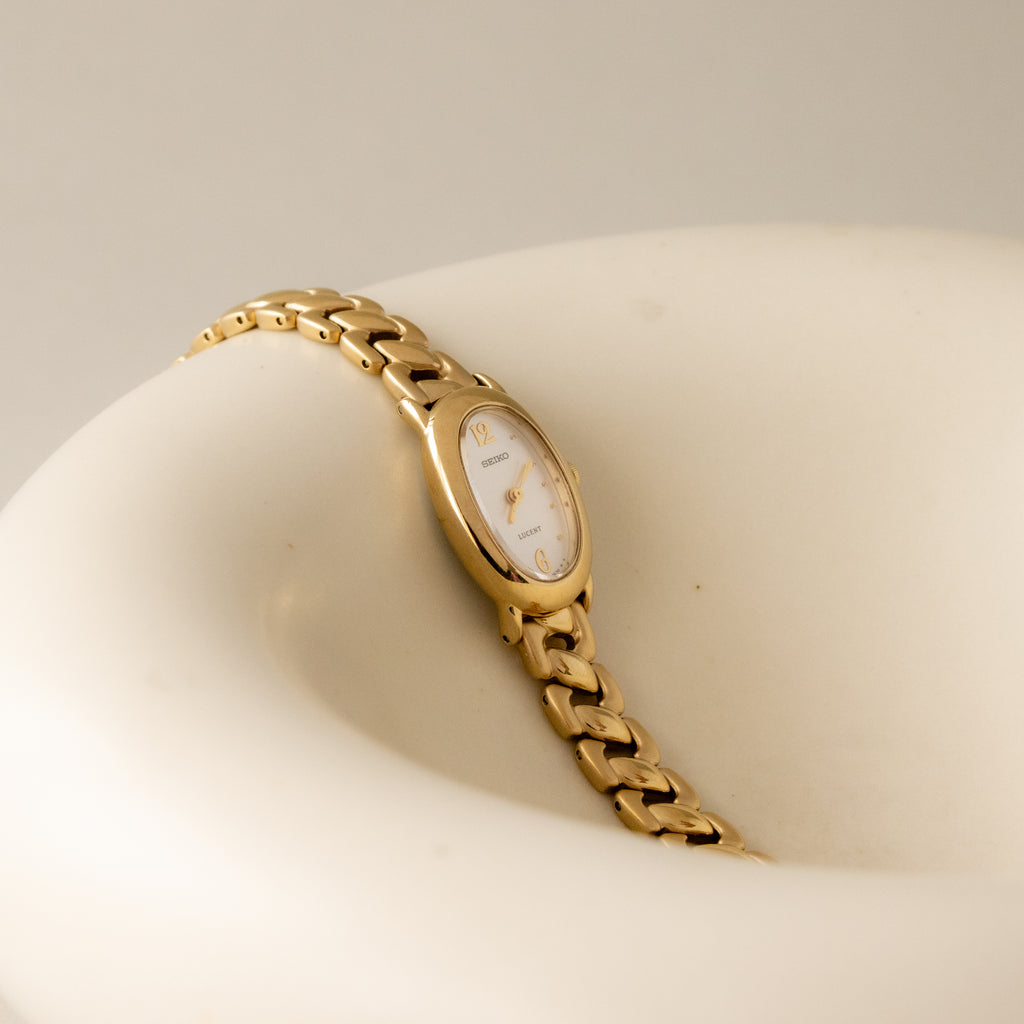 Vintage Seiko Lucent Oval Gold Watch