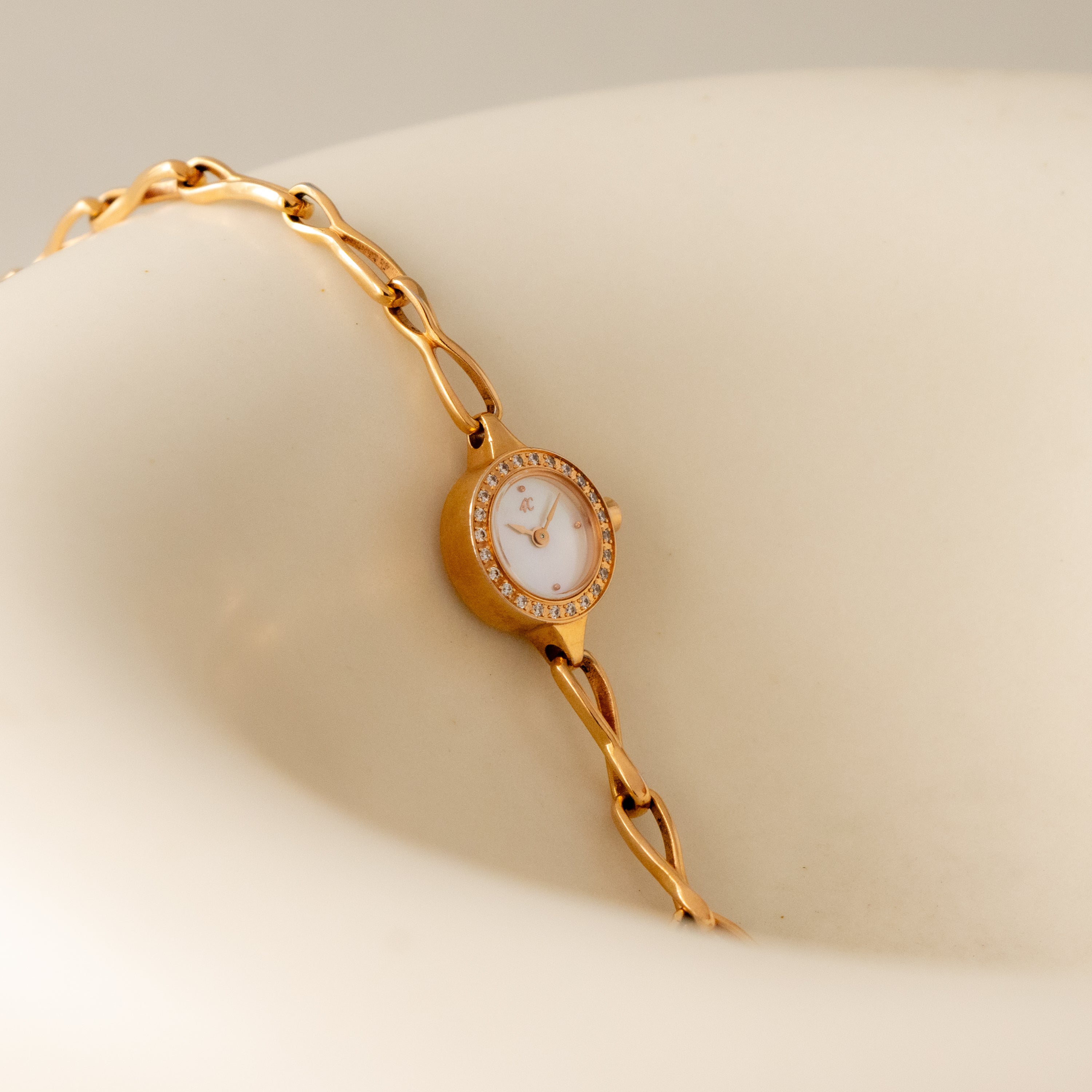 Vintage 4C Pave Pearl Rose Gold Watch