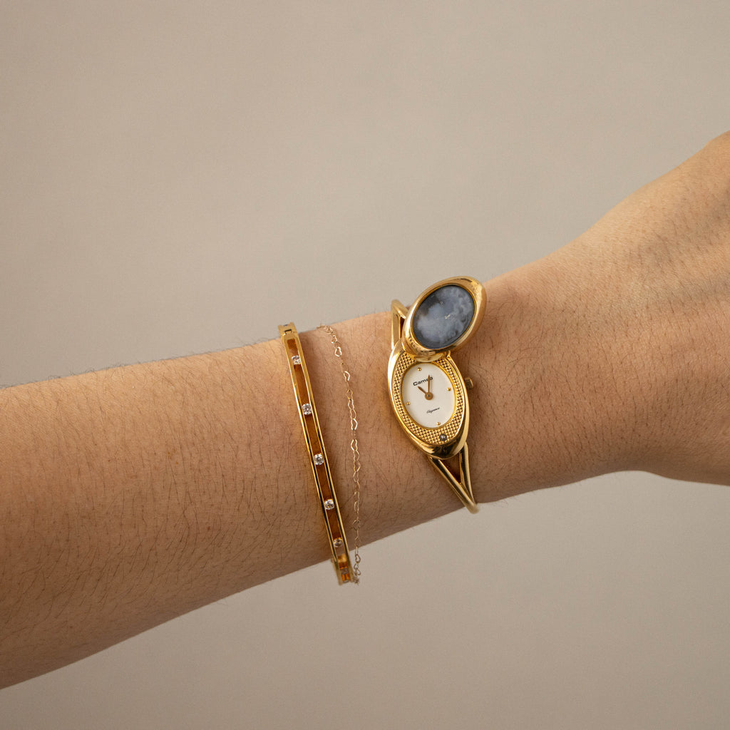 Vintage Stone Cameo Cloud Hidden Dial Gold Watch