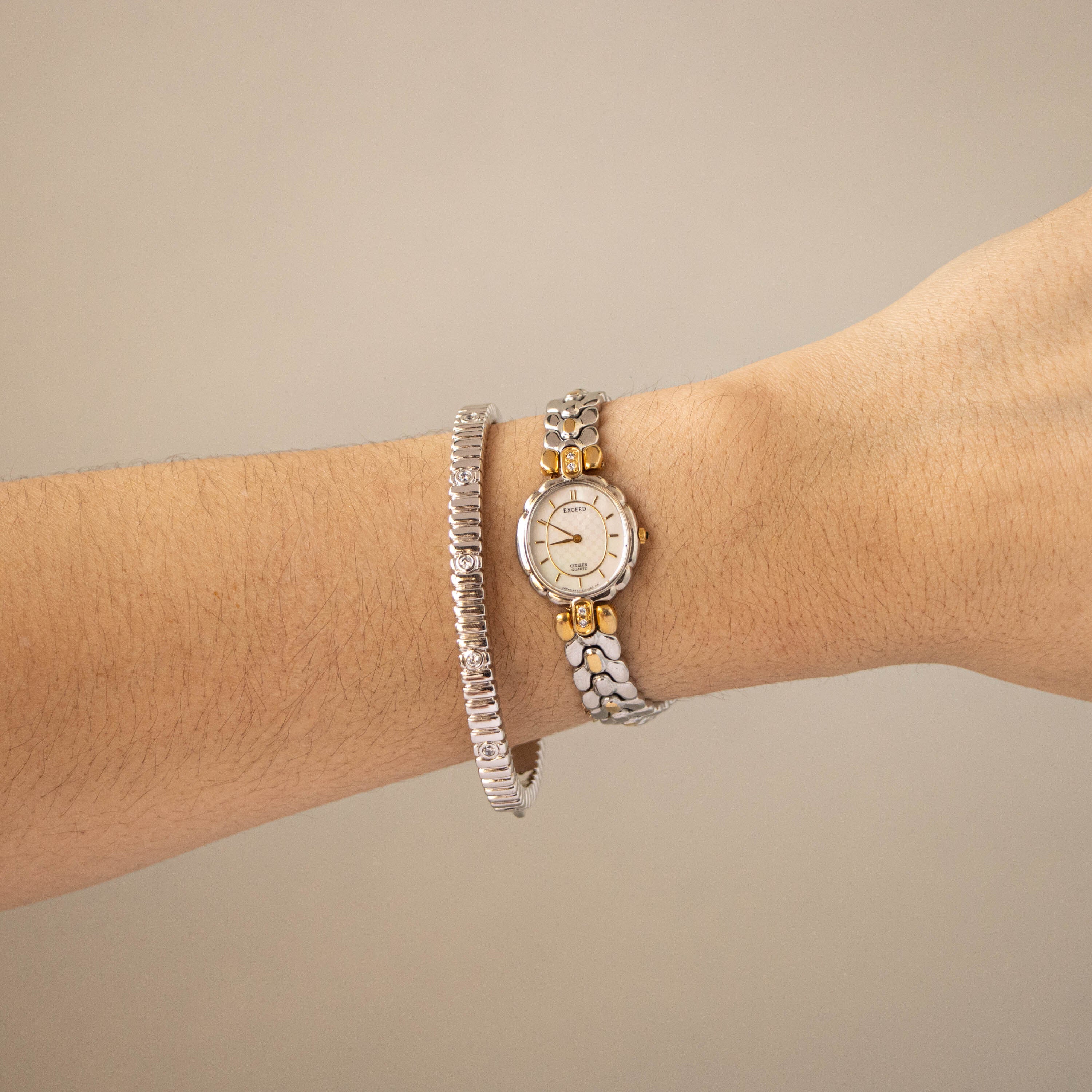 Vintage Citizen Oval Pearl Two Tone Watch