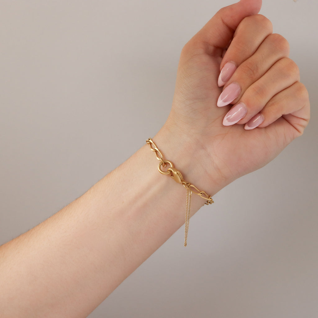 Vintage KooKai Rectangular Chainlink Gold Watch