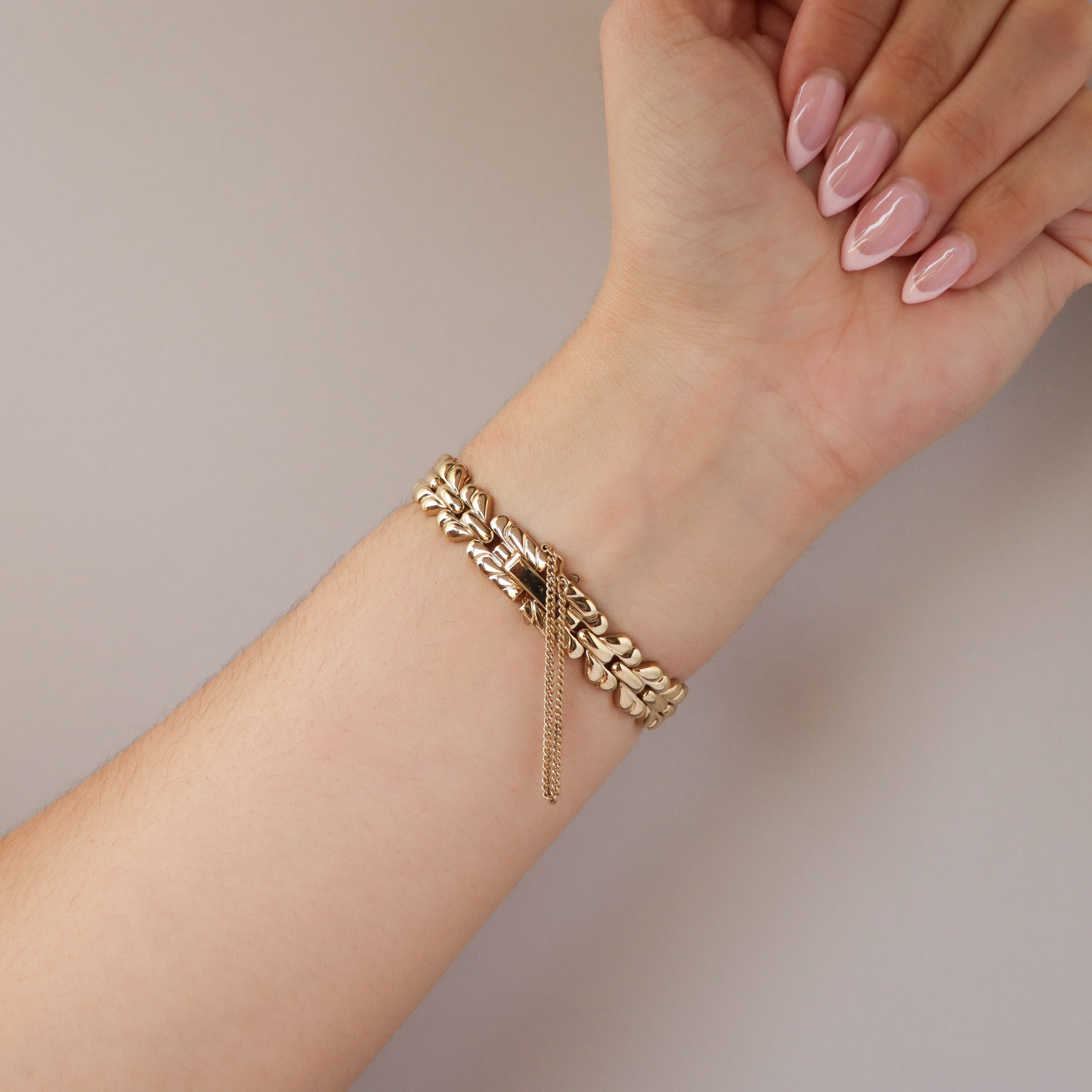 Vintage Future Club Iridescent Gold Watch