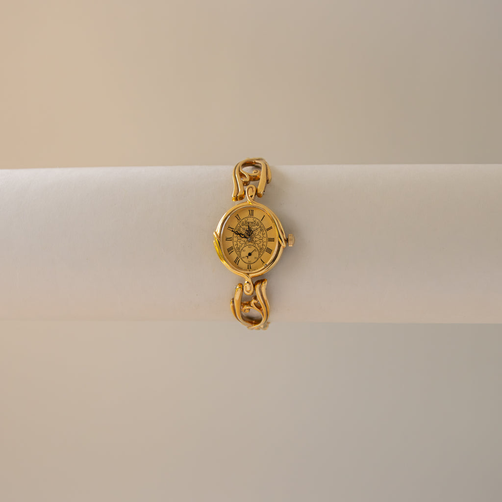 Rare Vintage Seiko Ornate Oval Gold Watch