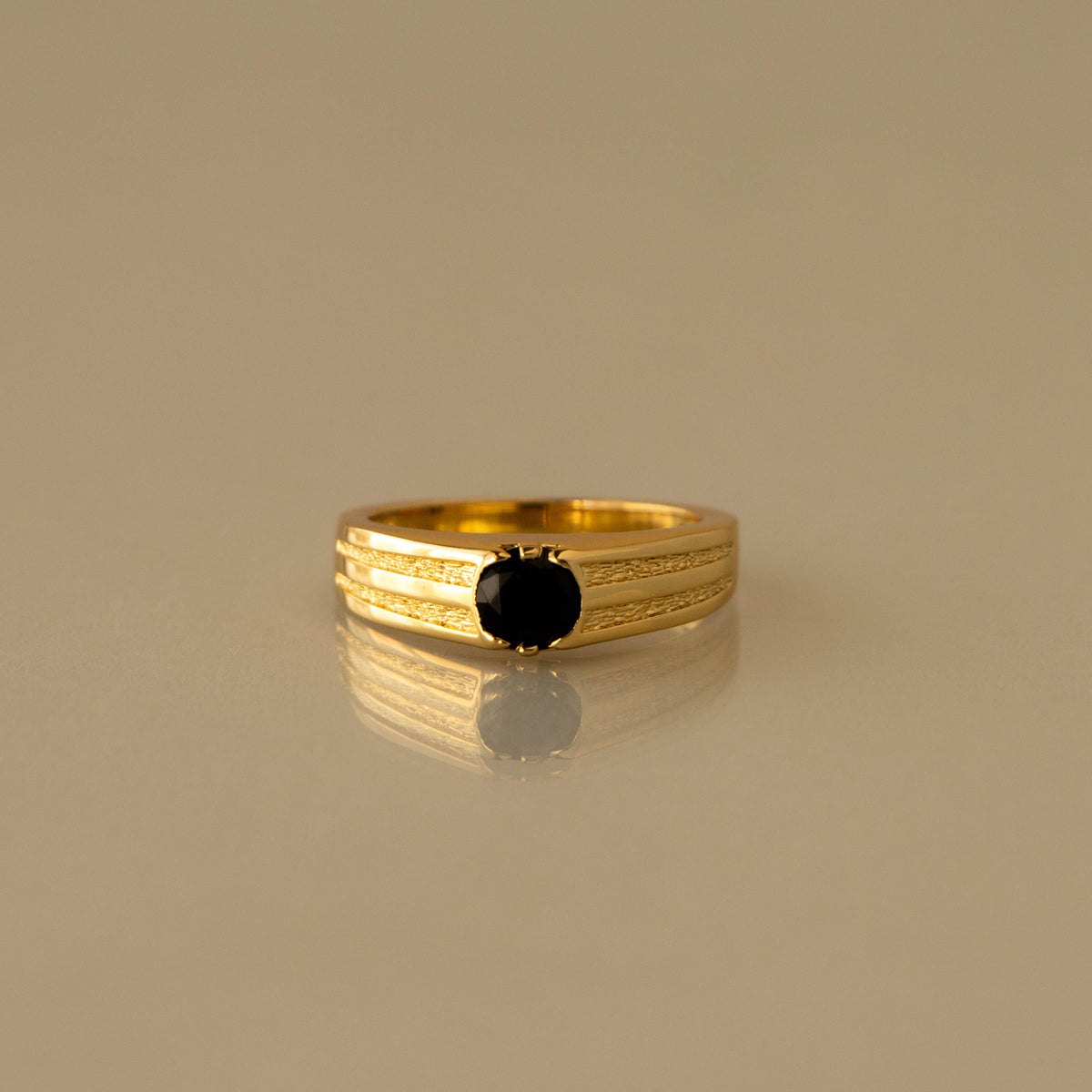 Sculpted Black Onyx Ring