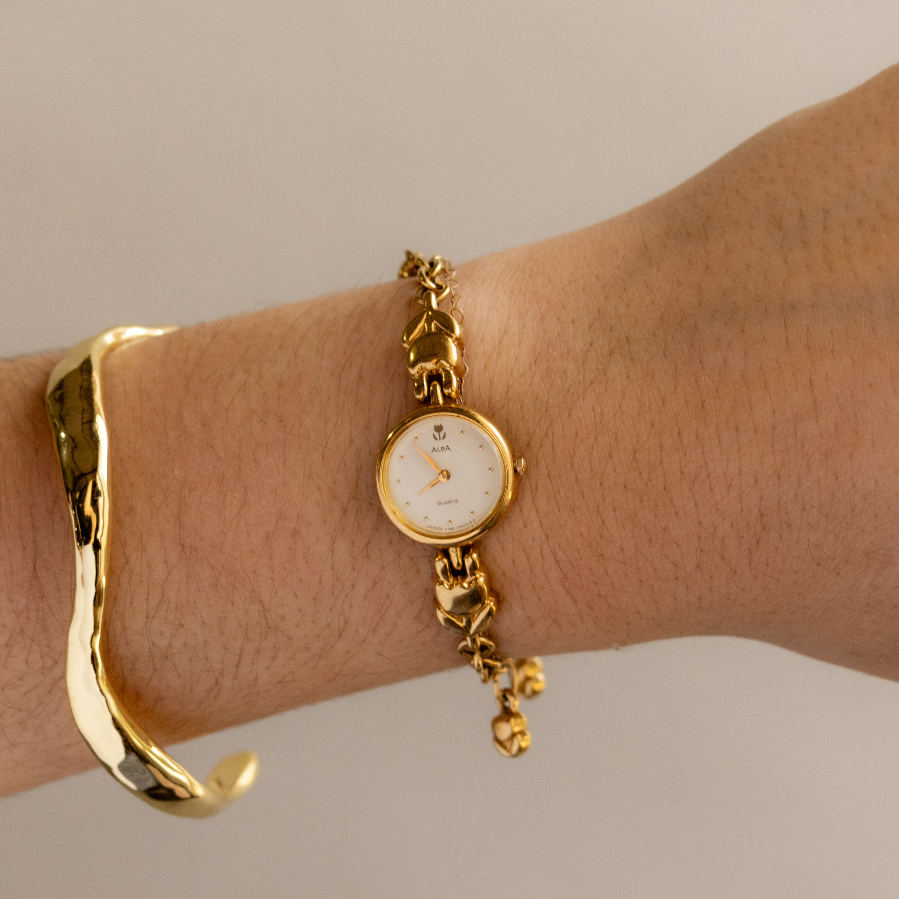 Vintage Alba Tulip Charm Link Gold Watch