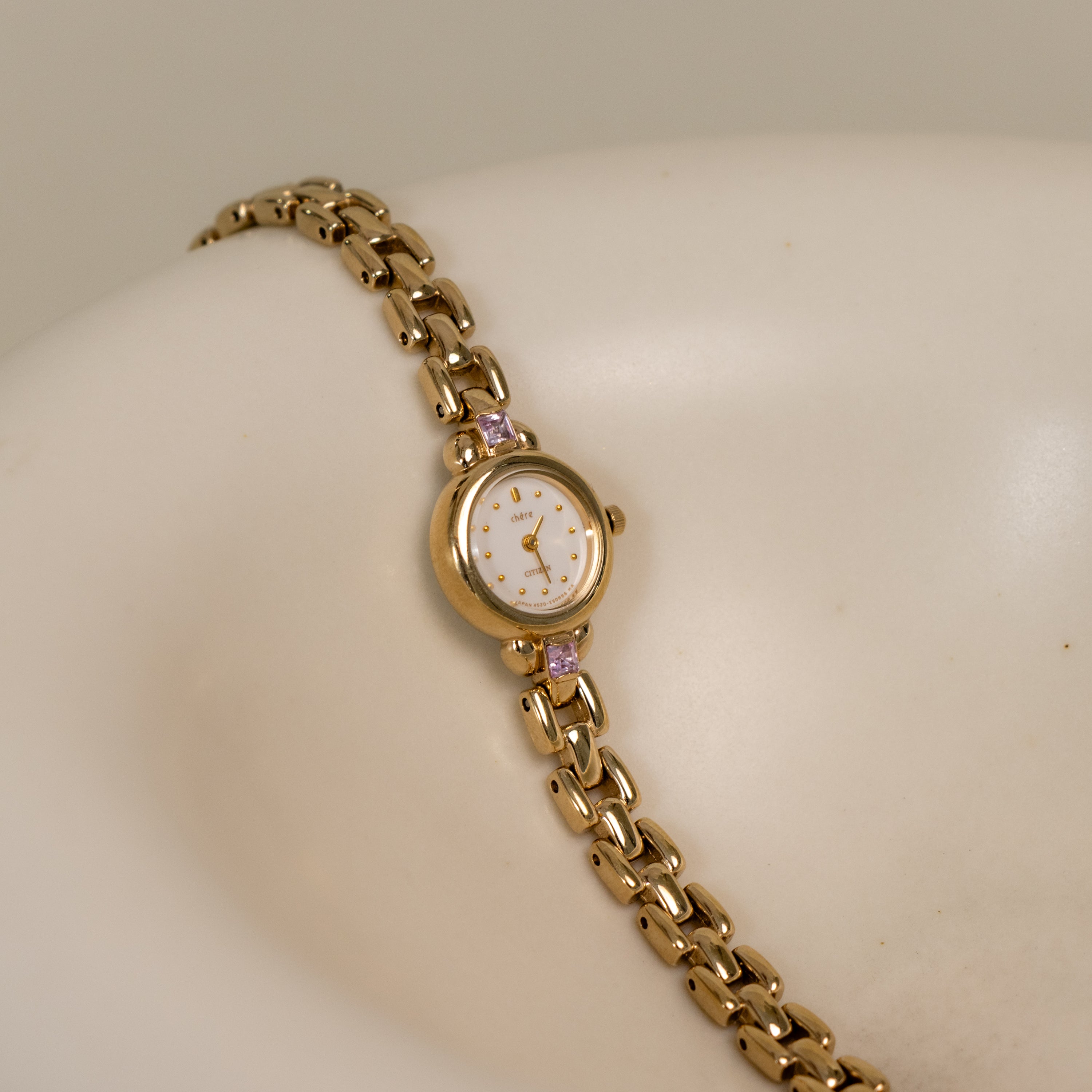 Vintage Elegance Aquamarine Round Gold Watch