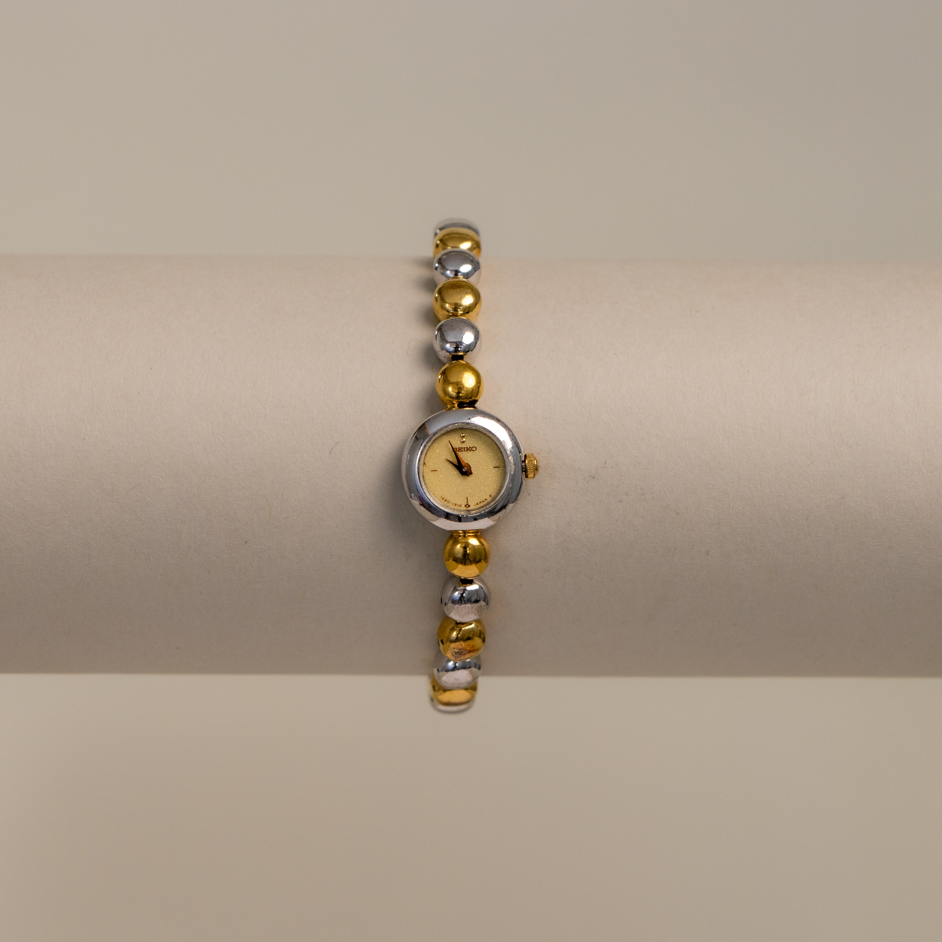 Vintage Seiko Round Beaded Two Tone Watch