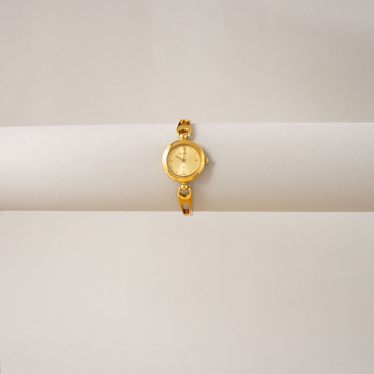Vintage Bucherer Swiss Slim Round Gold Watch