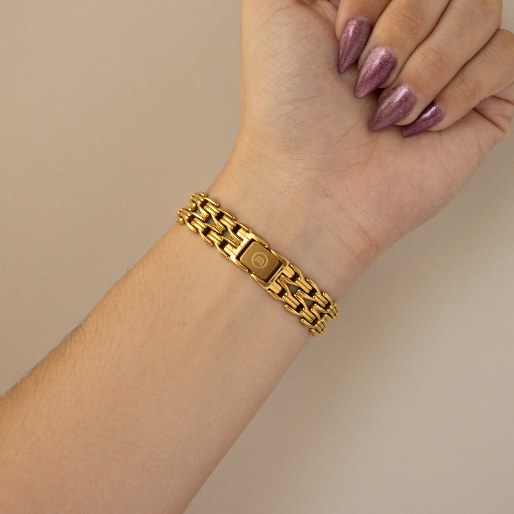 Vintage Bally Swiss Round Duo Link Gold Watch
