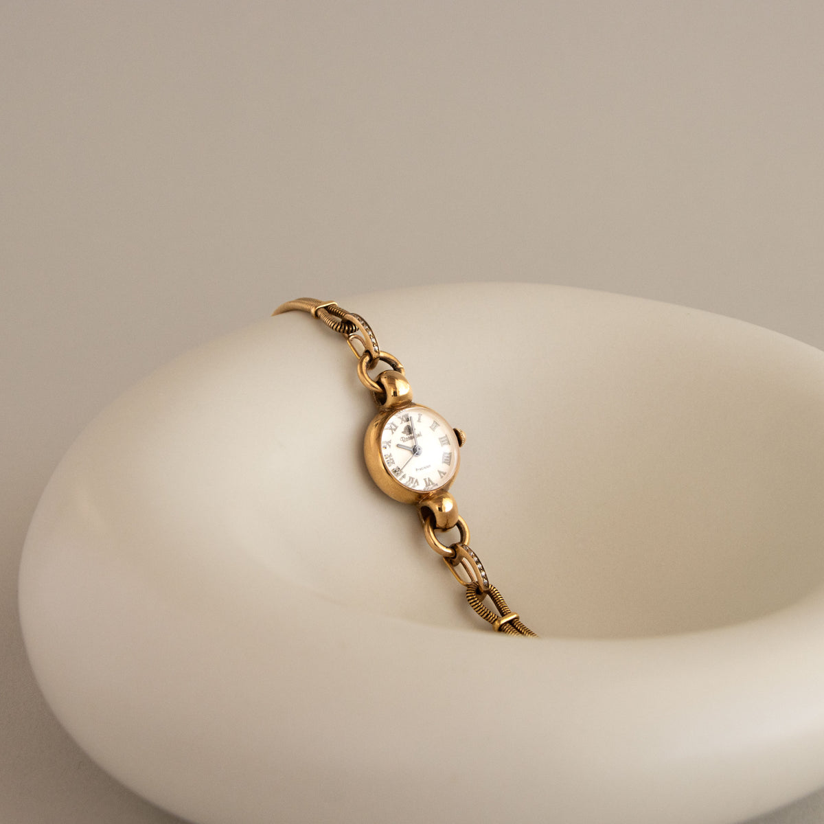 Vintage Rosemont Swiss Ornate Round Gold Watch