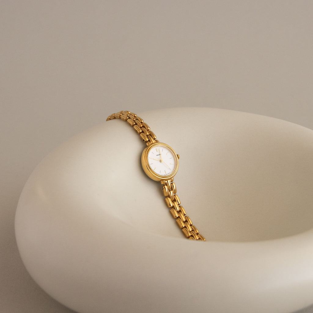 Vintage Seiko Round Cocktail Gold Watch