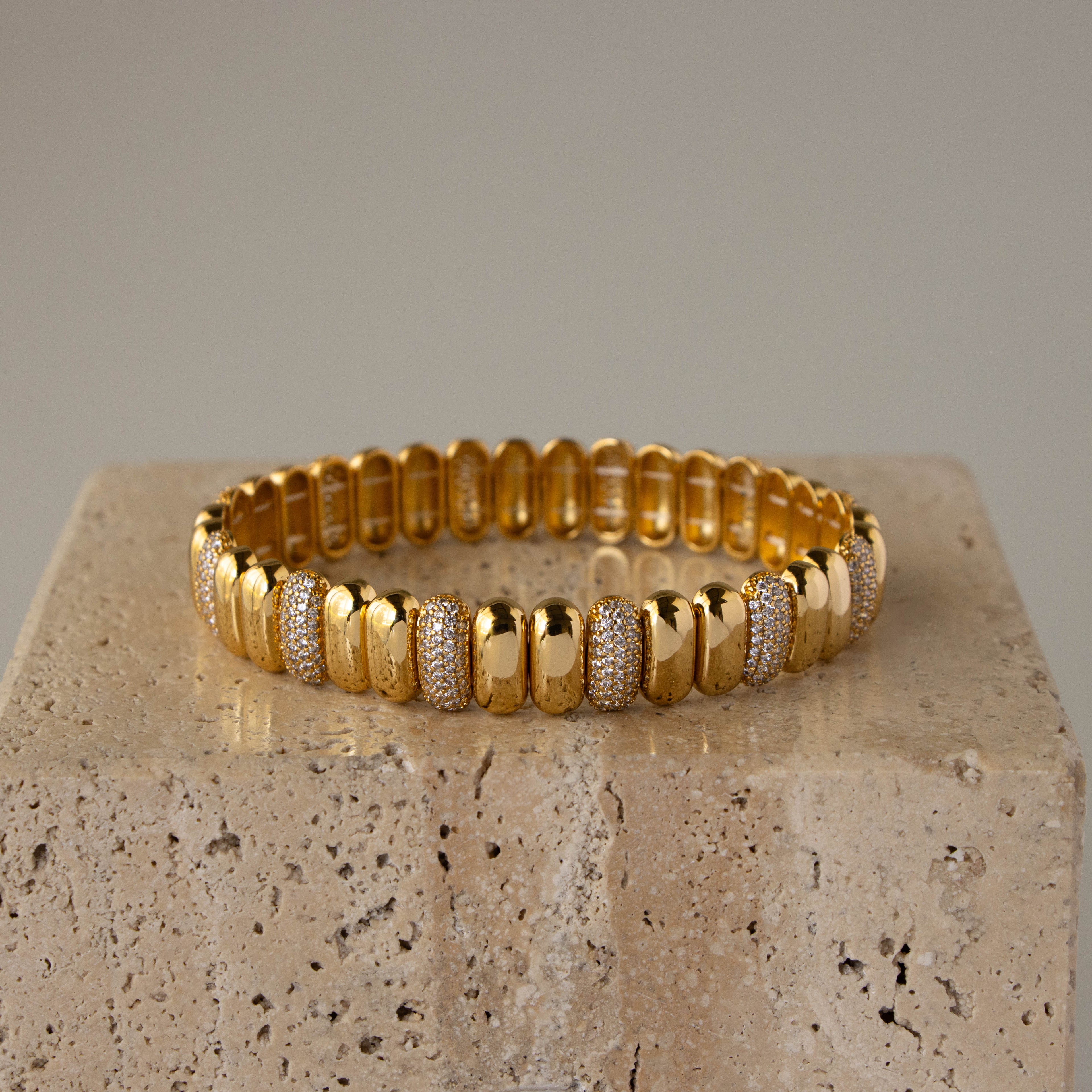 Pave Ribbed Link Bracelet
