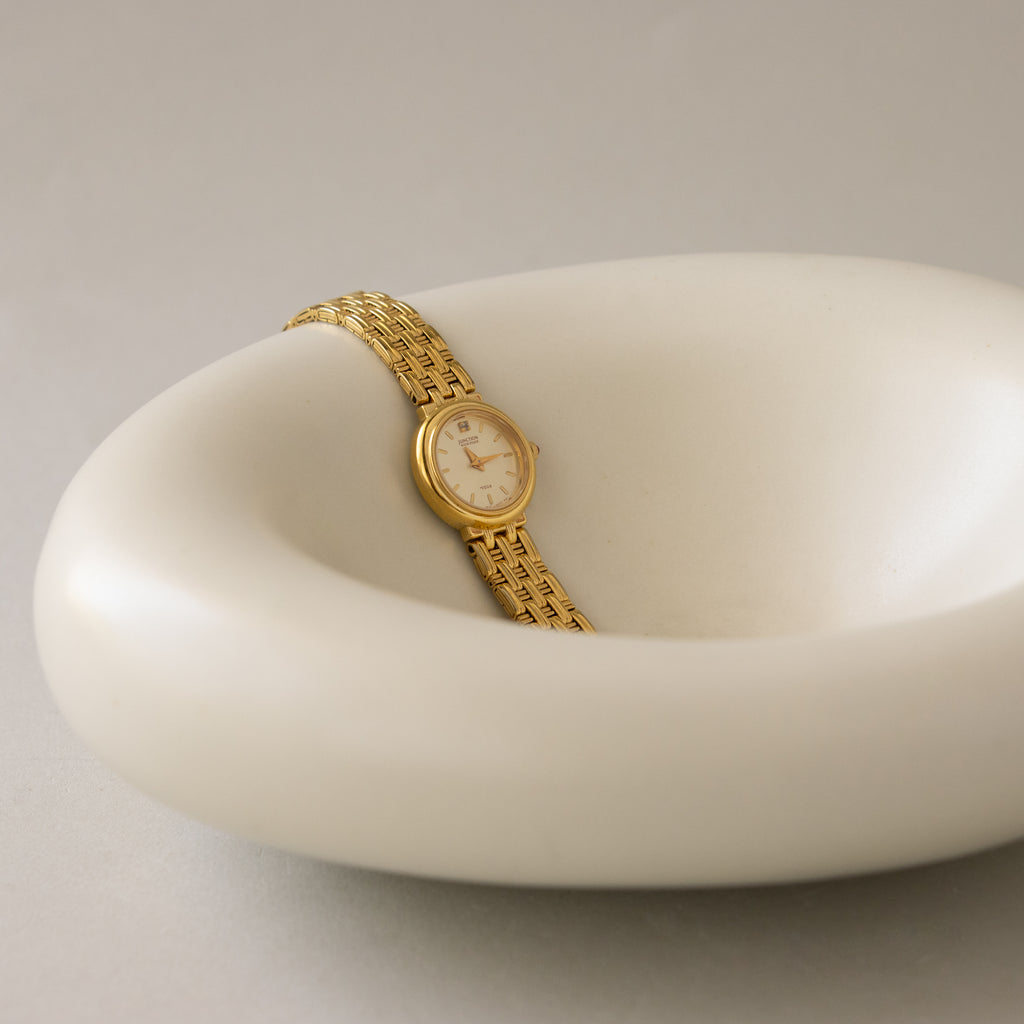 Vintage Vega Round Gold Watch