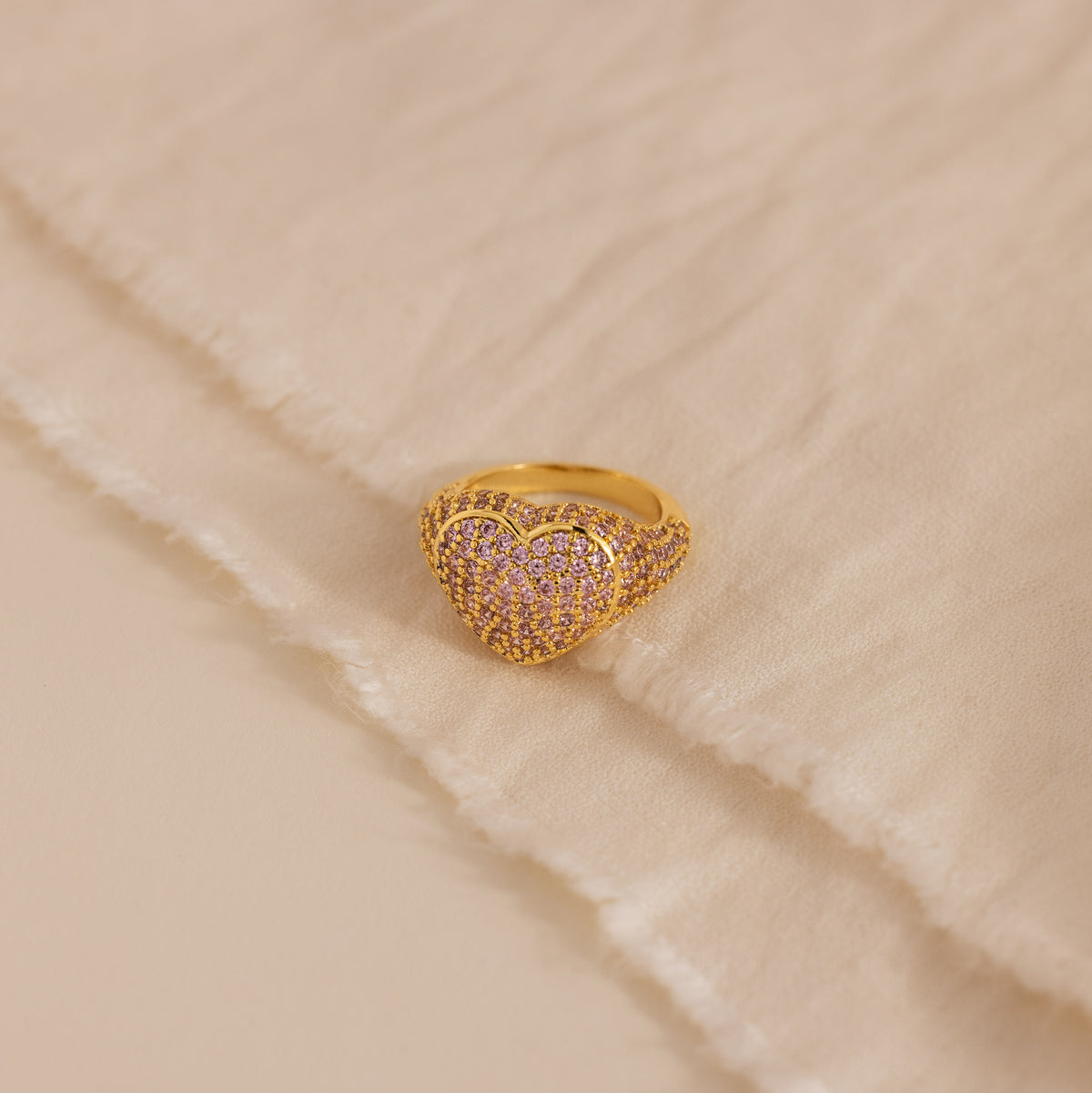 Amour Heart Signet Ring