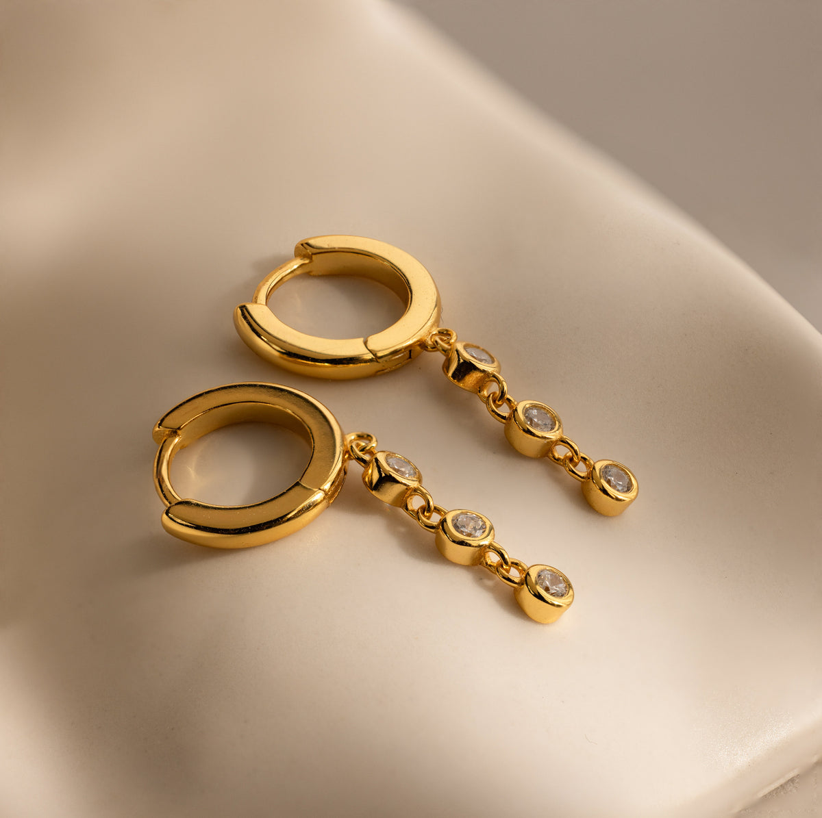 Dangling Diamond Chain Huggies in 18K Gold
