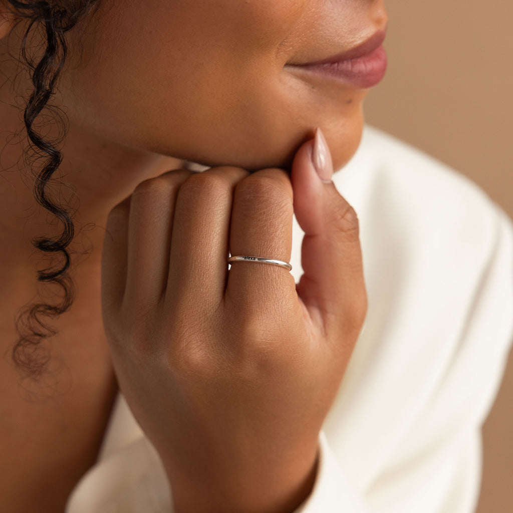 Engraved Tiny Name Ring in Silver