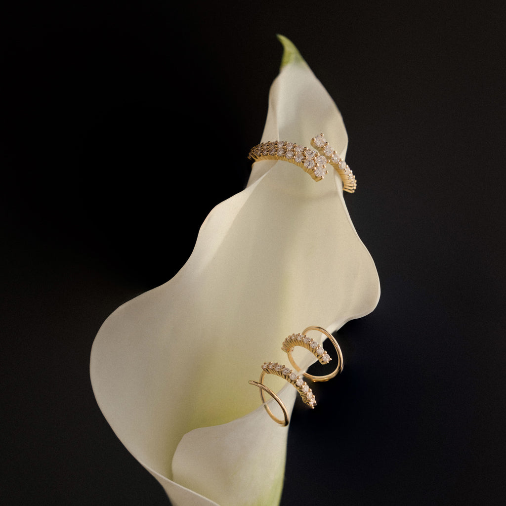 Solid Gold Lab-Grown Diamond Twisted Hoop Earrings