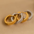 Ribbed Huggies in Silver