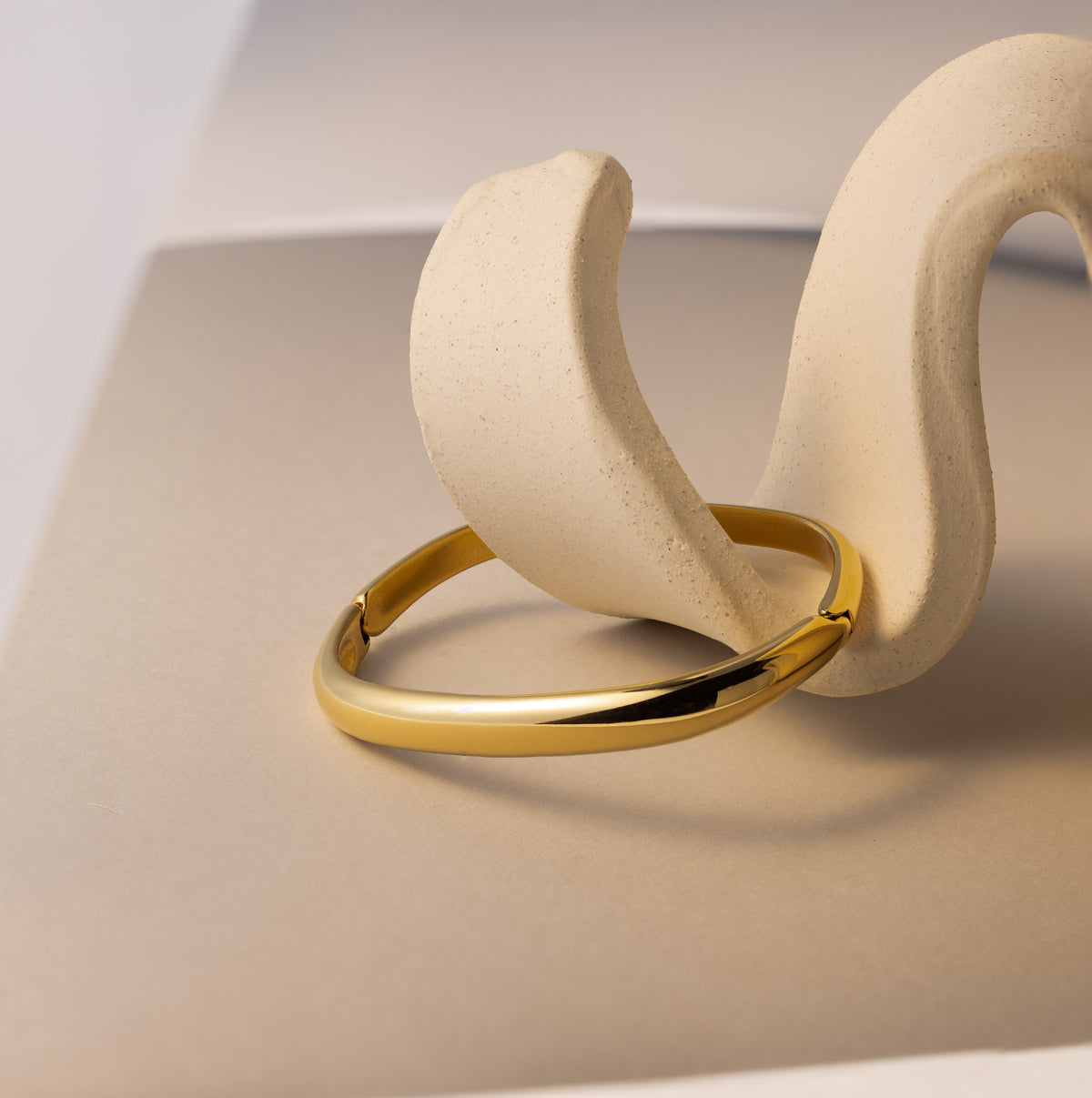Square Bangle in 18K Gold