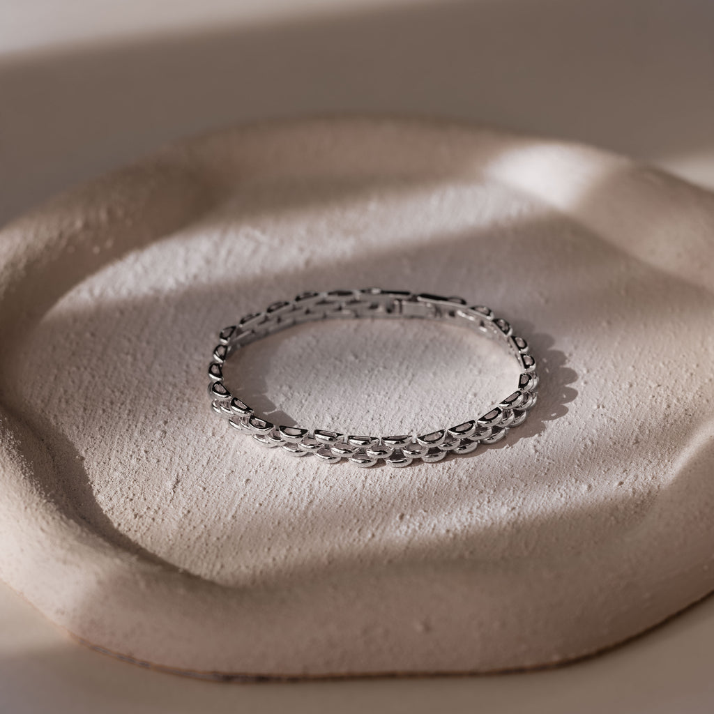Strap Bracelet in Silver