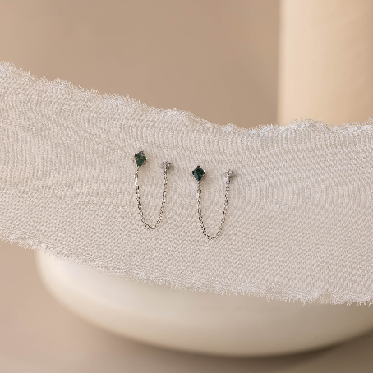 Agate Diamond Chain Earrings in Silver