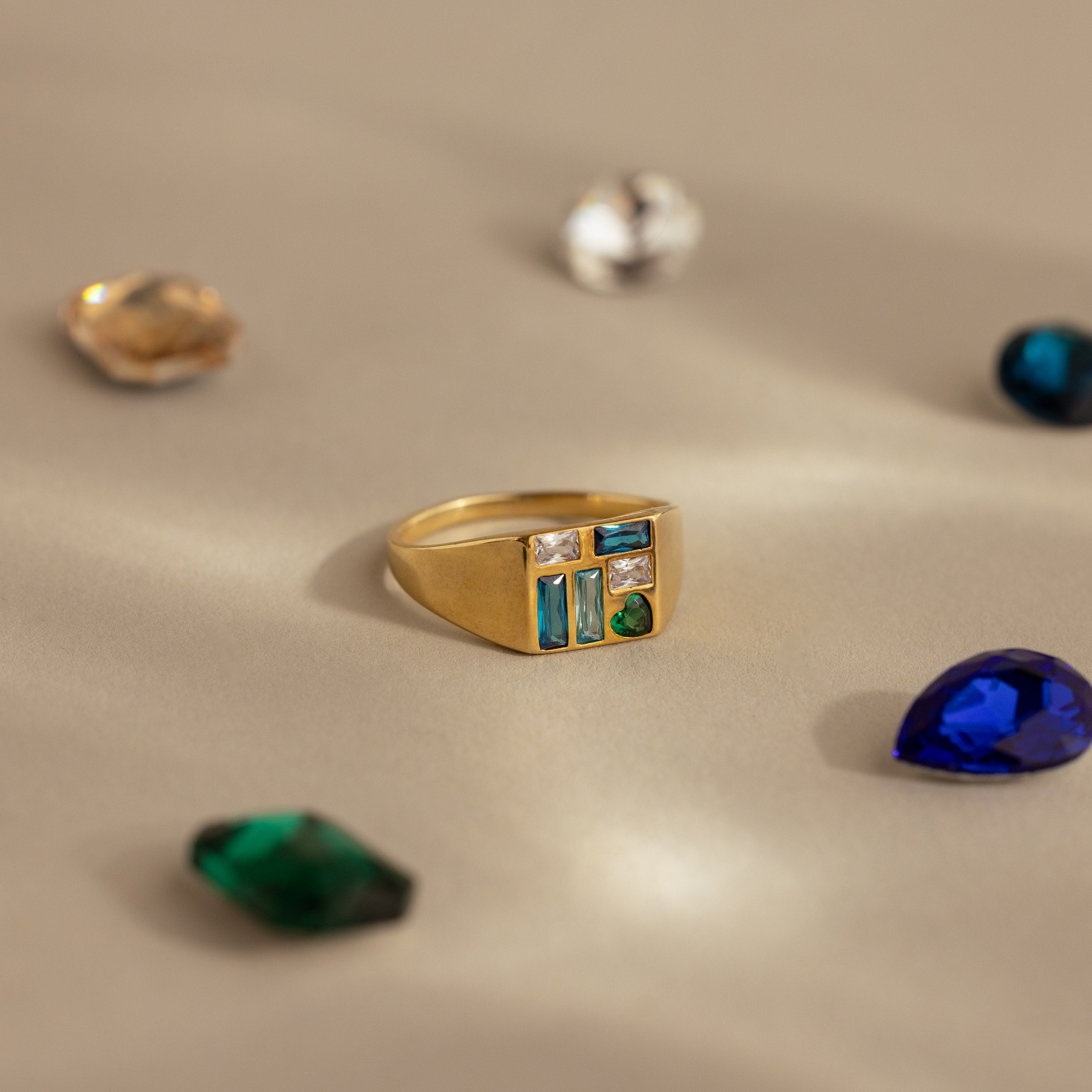 Mosaic Birthstone Signet Ring in 18K Gold