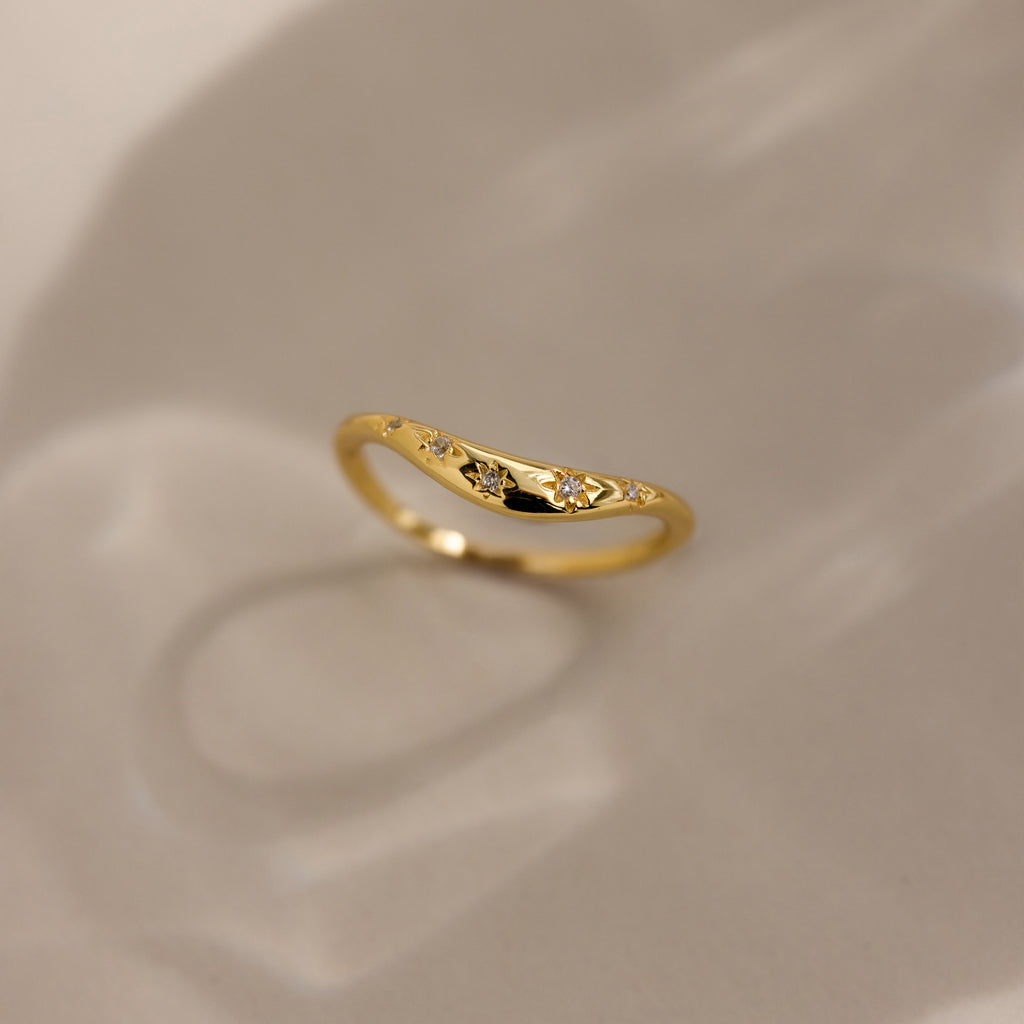 North Star Curve Dome Ring in Silver