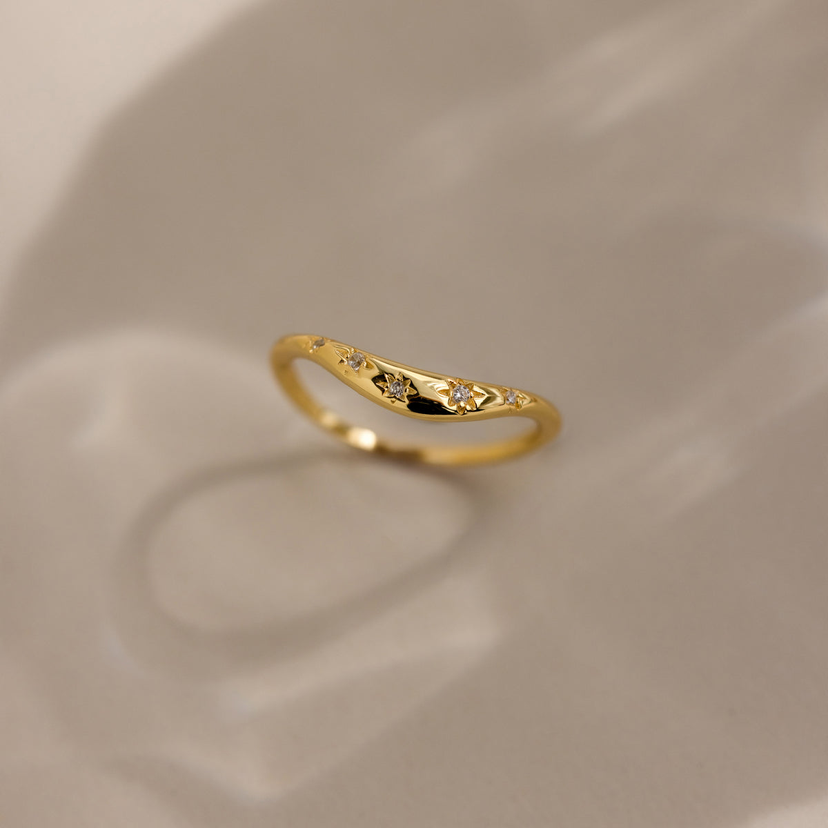North Star Curve Dome Ring in Silver